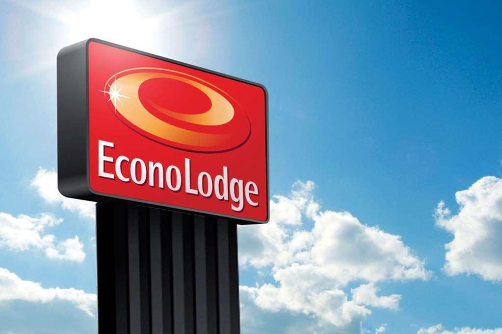 Econo Lodge Portage Exterior foto