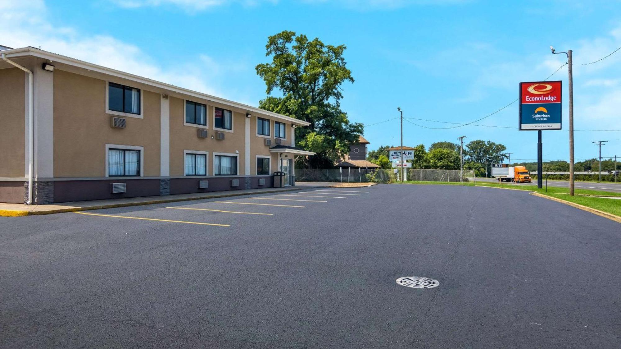 Econo Lodge Portage Exterior foto